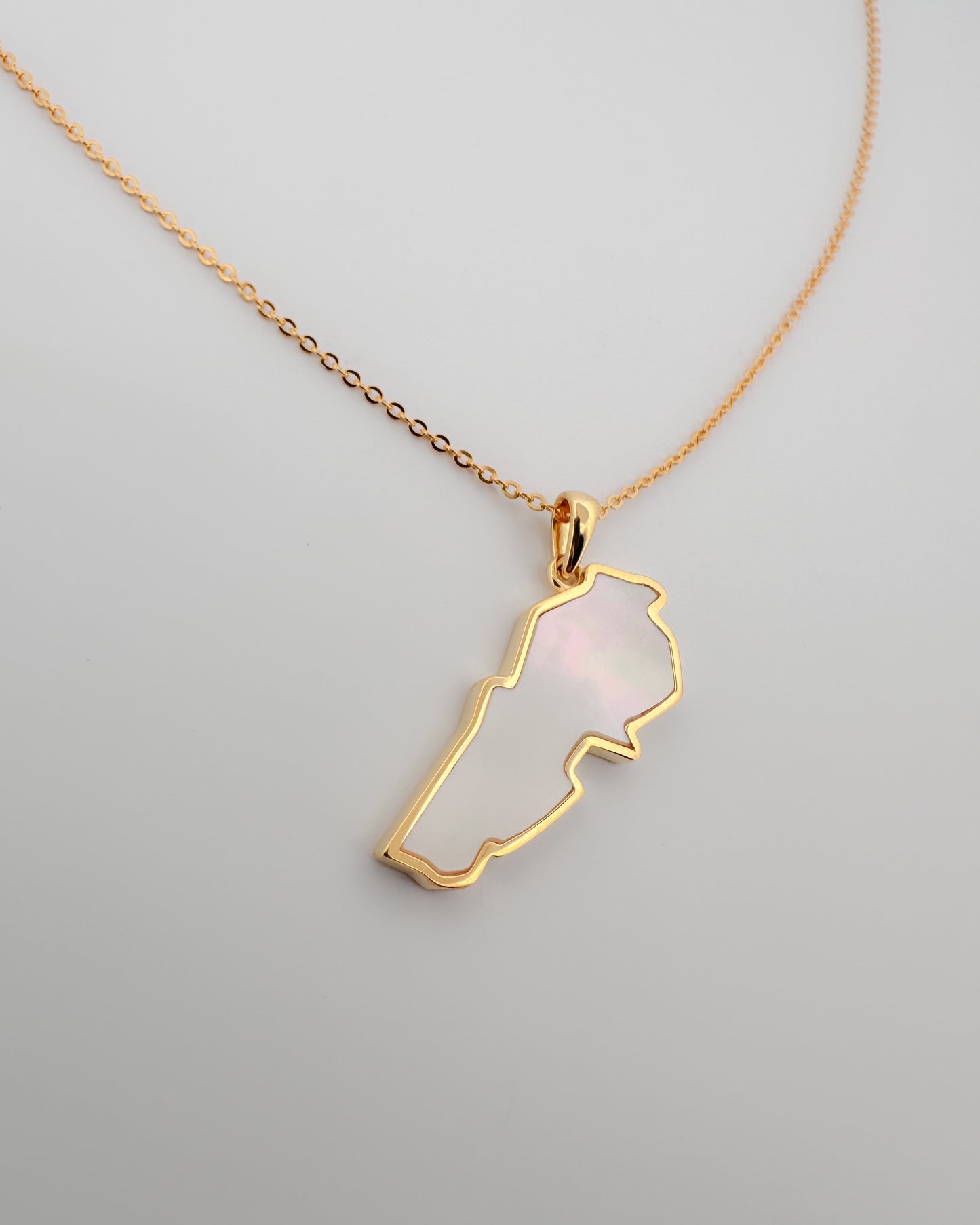 .Lebanon Shell Necklace