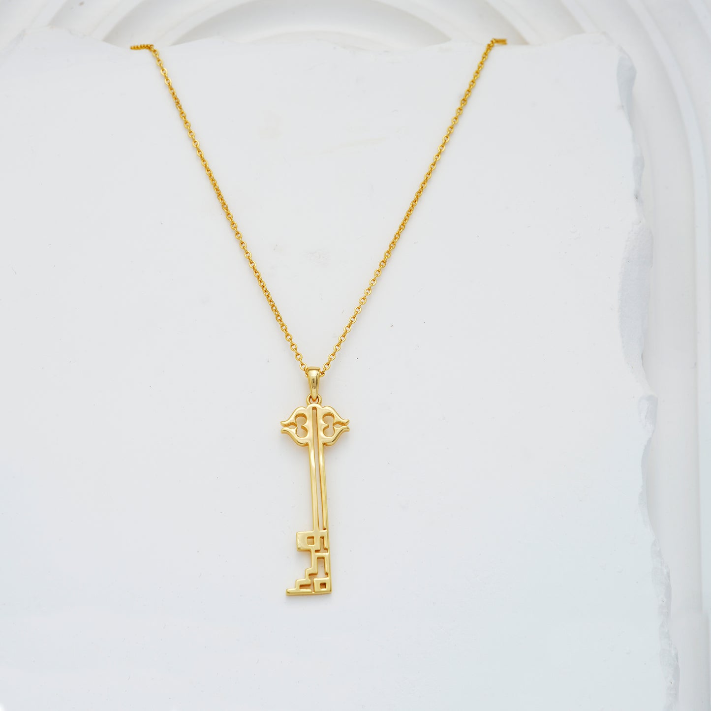 مفتاح العودة Return Key Necklace