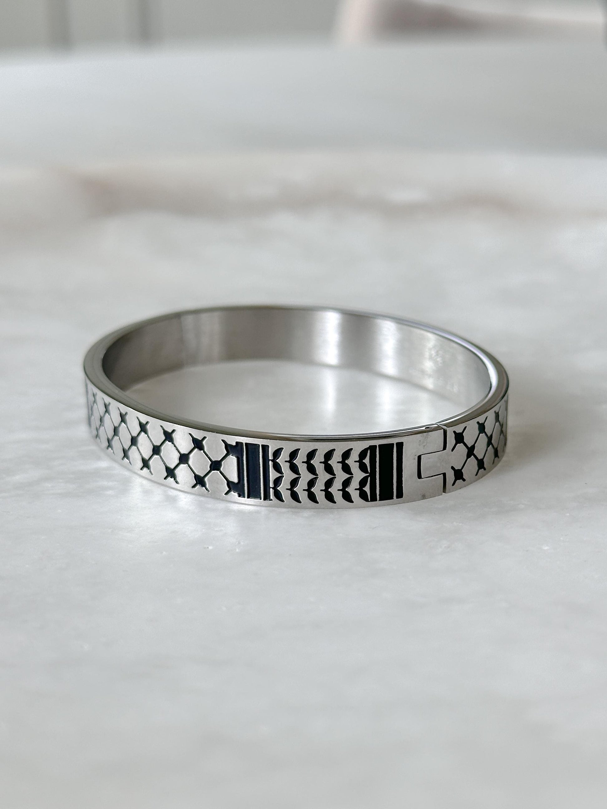 Palestine Scarf Men Bangle Bracelet | Palestinian Cuff | Black Enamel 14K Gold Plated