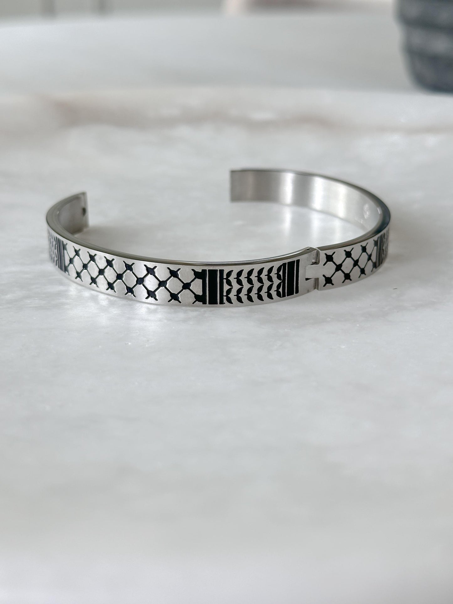 Palestine Scarf Men Bangle Bracelet | Palestinian Cuff | Black Enamel 14K Gold Plated