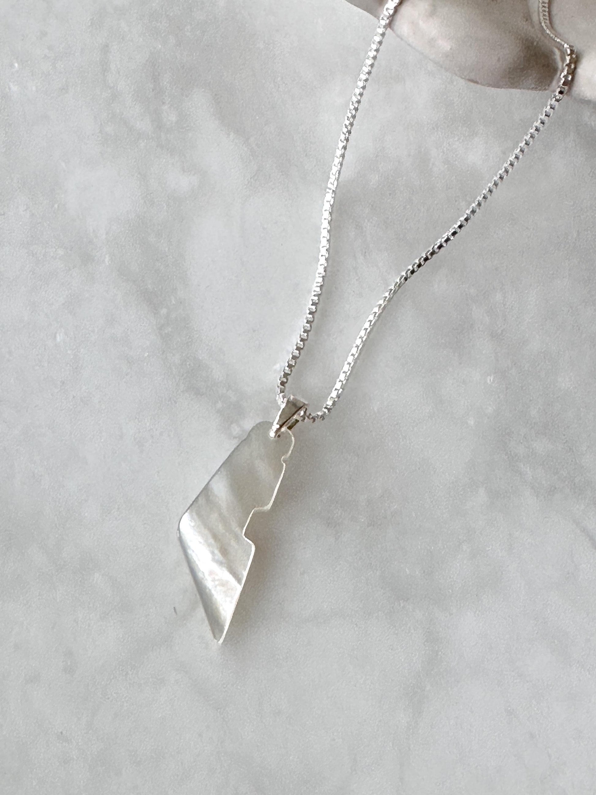 Palestine Map Necklace | White Shell Stone Pendant
